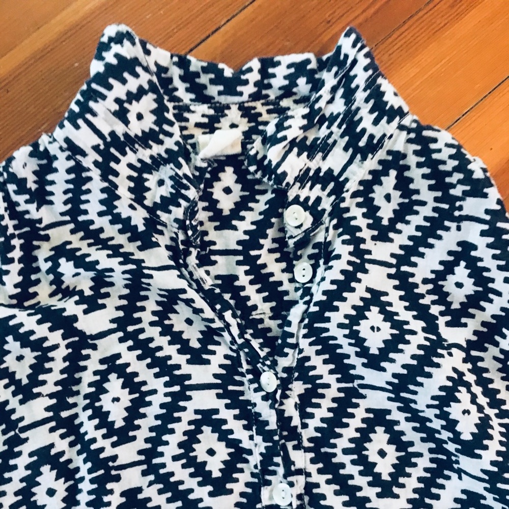 Yala organic cotton geometric blouse size S